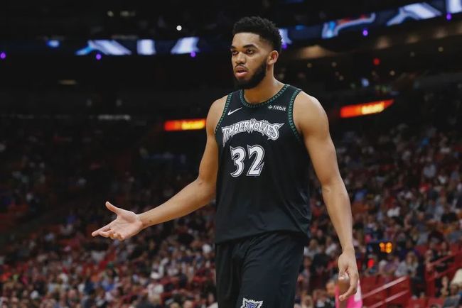 以某知名球 以某知名球